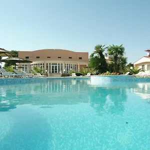 https://minerva-brindisi.lecce-hotels.com